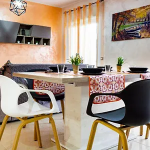 Peter's House 2 , Calatabiano Italie